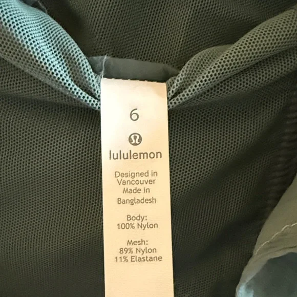 Lululemon Women's Green Hooded light Jacket - Picture 2 of 5